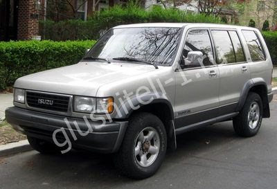 Купить глушитель, катализатор, пламегаситель Isuzu Trooper в Москве